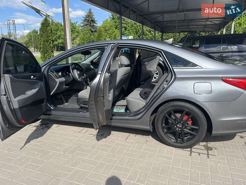 Седан Hyundai Sonata 2013 в Василькове