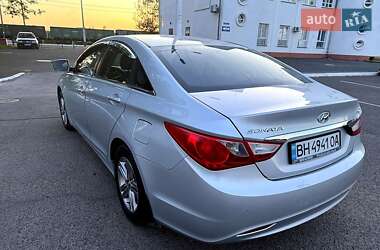 Седан Hyundai Sonata 2013 в 