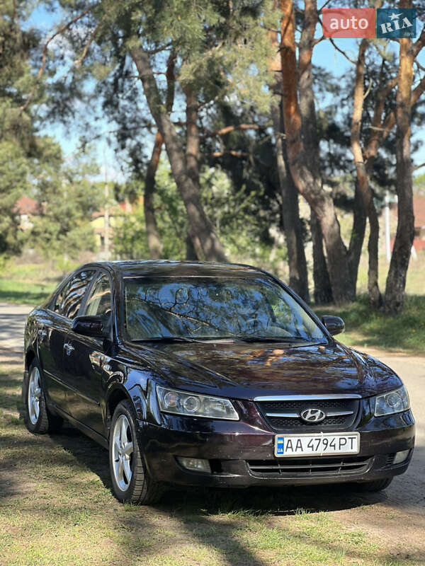 Седан Hyundai Sonata 2005 в 