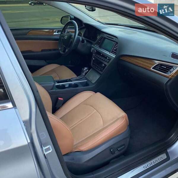 Седан Hyundai Sonata 2015 в Львові
