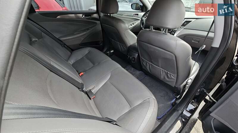 Седан Hyundai Sonata 2013 в Києві