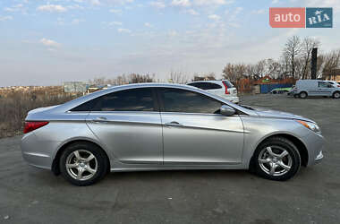 Седан Hyundai Sonata 2013 в 