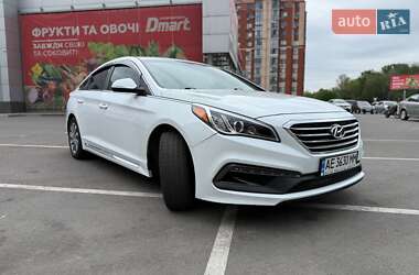 Седан Hyundai Sonata 2014 в Дніпрі