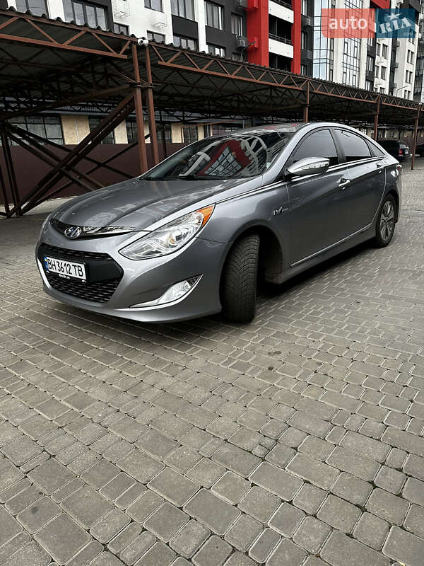 Седан Hyundai Sonata 2014 в 