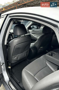 Седан Hyundai Sonata 2014 в 