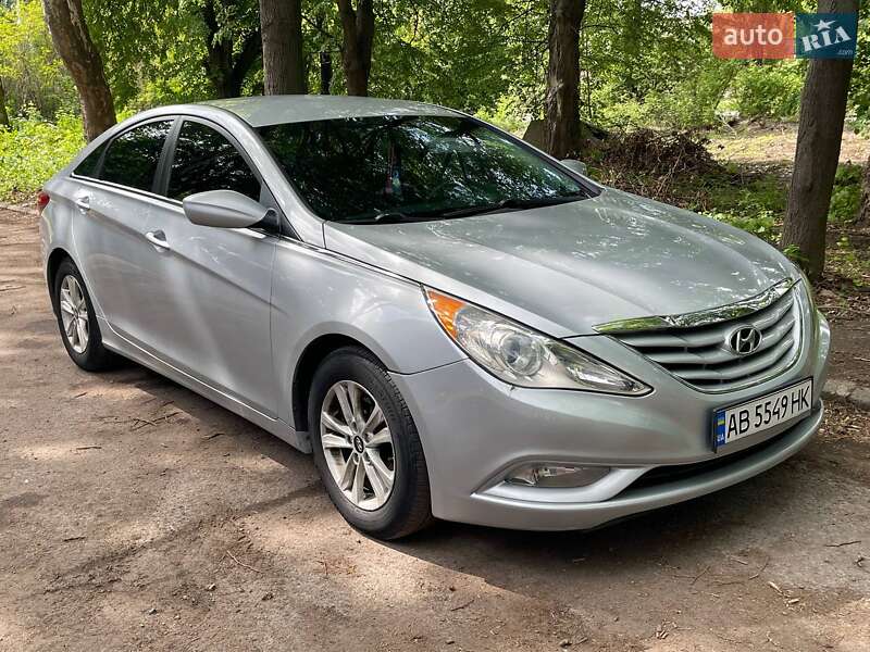 Седан Hyundai Sonata 2012 в 