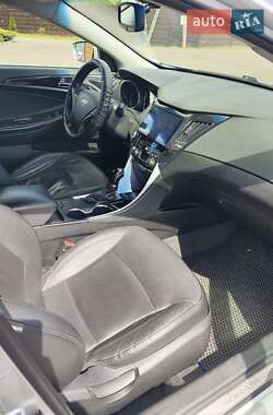 Седан Hyundai Sonata 2013 в 