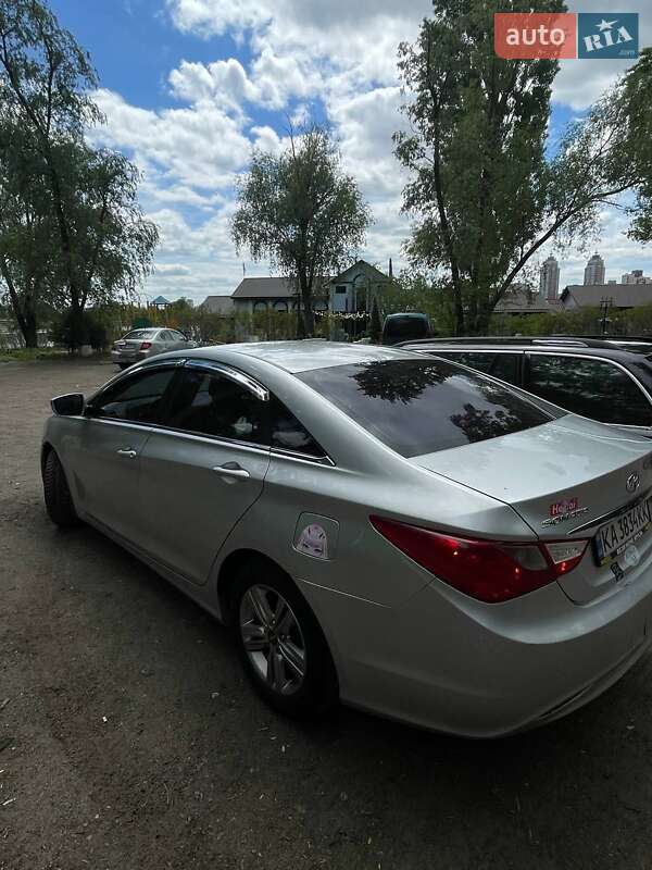 Седан Hyundai Sonata 2013 в Киеве