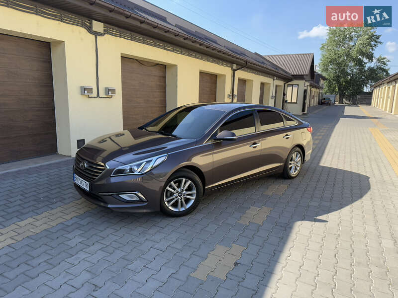 Седан Hyundai Sonata 2015 в Измаиле