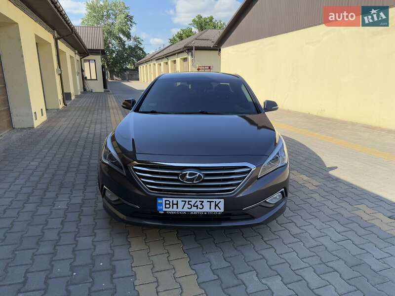 Седан Hyundai Sonata 2015 в Измаиле