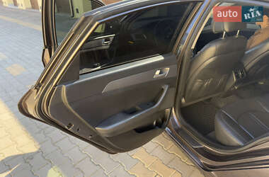 Седан Hyundai Sonata 2015 в 