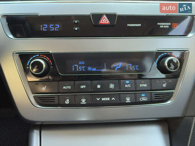 Седан Hyundai Sonata 2015 в Измаиле