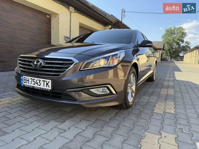 Седан Hyundai Sonata 2015 в Измаиле