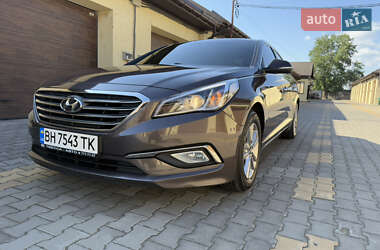 Седан Hyundai Sonata 2015 в 
