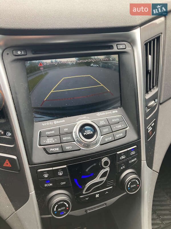 Седан Hyundai Sonata 2014 в Киеве