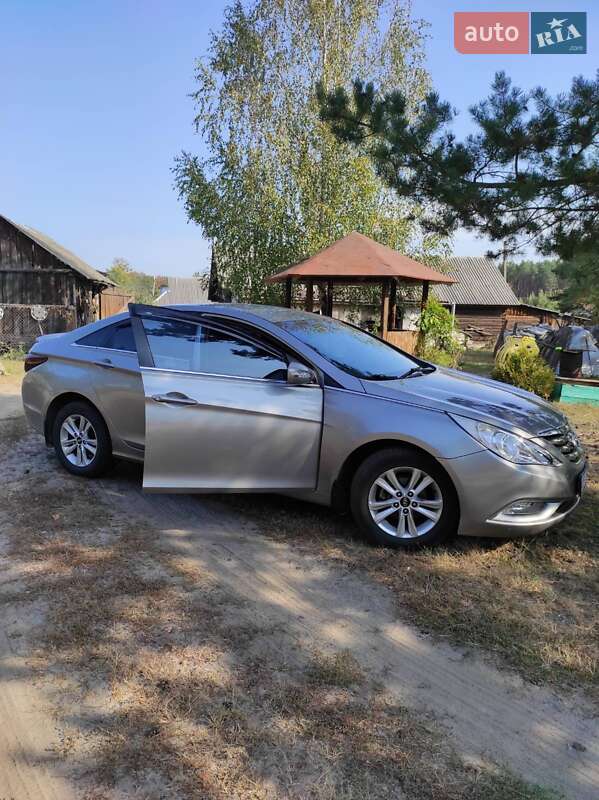 Седан Hyundai Sonata 2010 в Чернігові