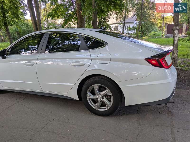 Седан Hyundai Sonata 2019 в Киеве