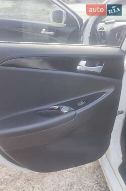 Седан Hyundai Sonata 2014 в 