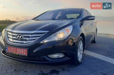 Седан Hyundai Sonata 2010 в Львове