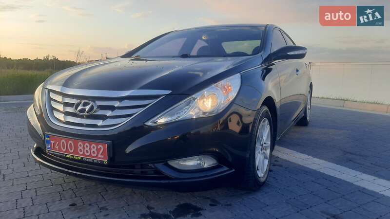 Седан Hyundai Sonata 2010 в 