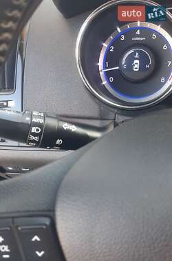 Седан Hyundai Sonata 2010 в 