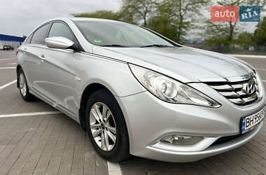 Седан Hyundai Sonata 2010 в 