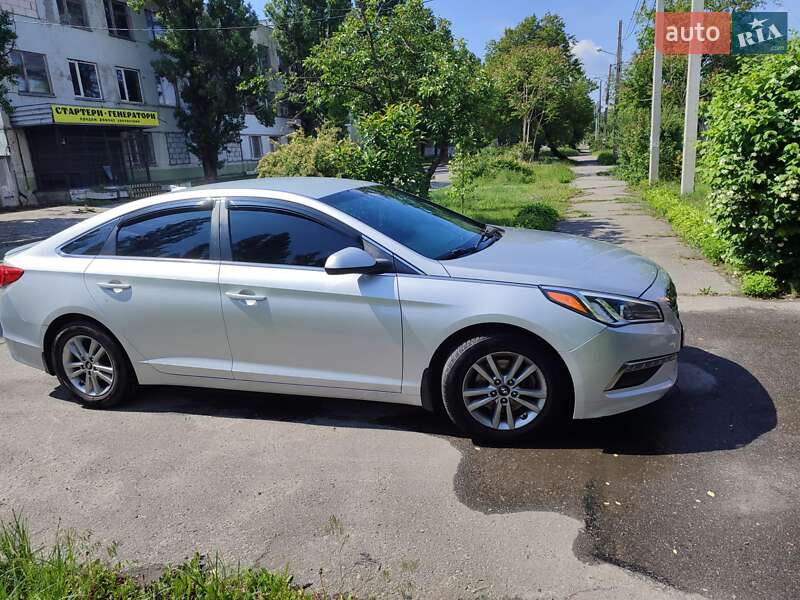 Седан Hyundai Sonata 2014 в Кременчуці