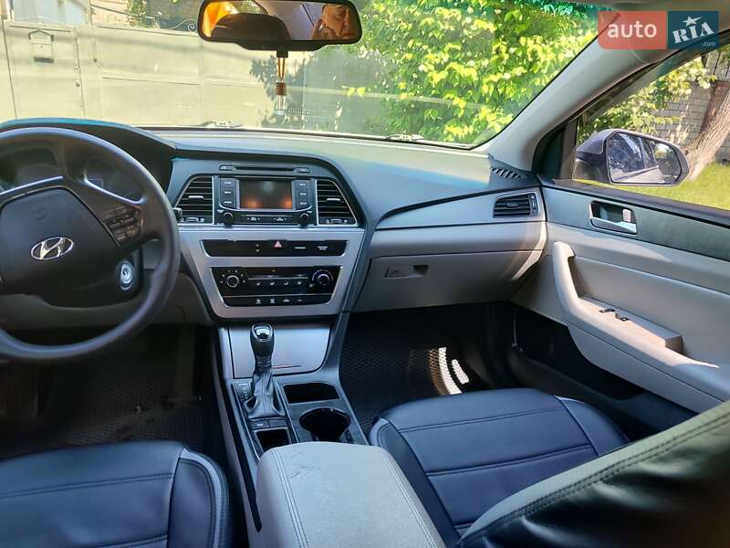 Седан Hyundai Sonata 2014 в Кременчуці