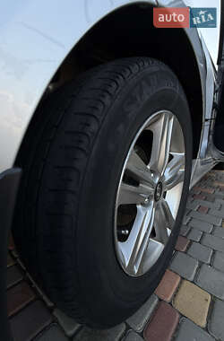 Седан Hyundai Sonata 2013 в 