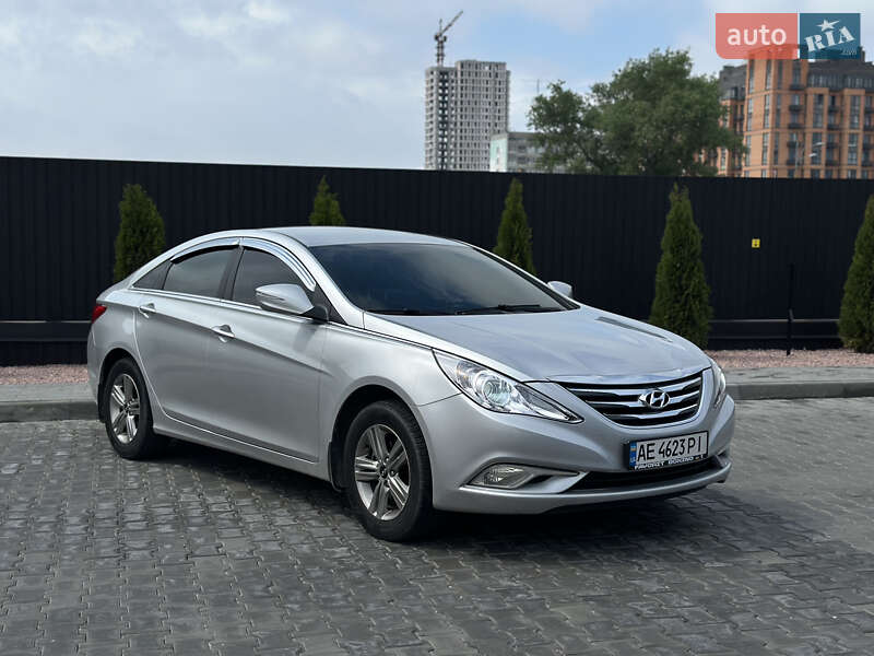 Седан Hyundai Sonata 2013 в 