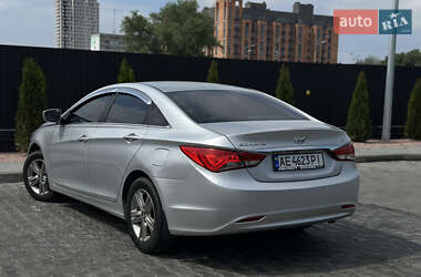 Седан Hyundai Sonata 2013 в 