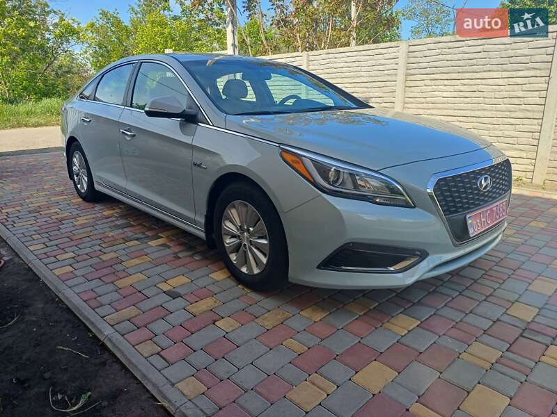 Hyundai Sonata 2015