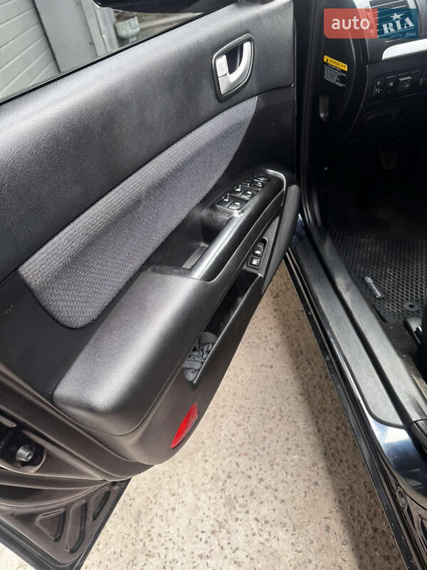 Седан Hyundai Sonata 2007 в Ровно