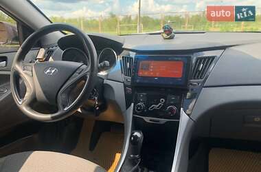 Седан Hyundai Sonata 2010 в 