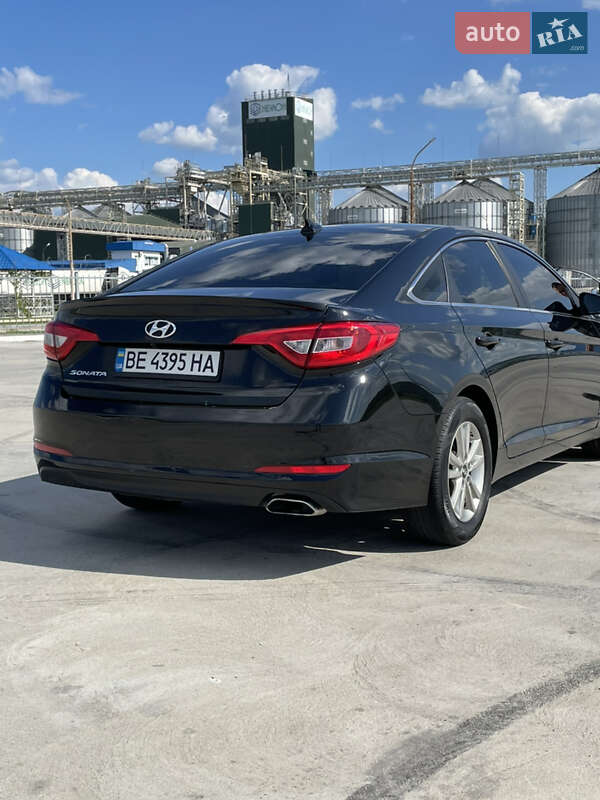 Седан Hyundai Sonata 2015 в Вознесенську