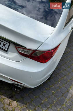 Седан Hyundai Sonata 2011 в 
