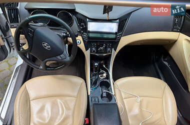 Седан Hyundai Sonata 2011 в 