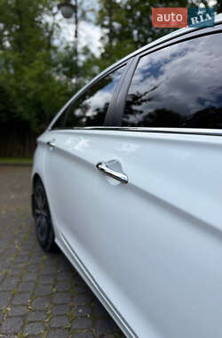 Седан Hyundai Sonata 2011 в 