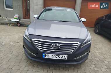 Седан Hyundai Sonata 2015 в 
