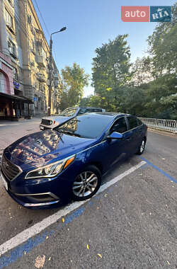 Седан Hyundai Sonata 2015 в Днепре