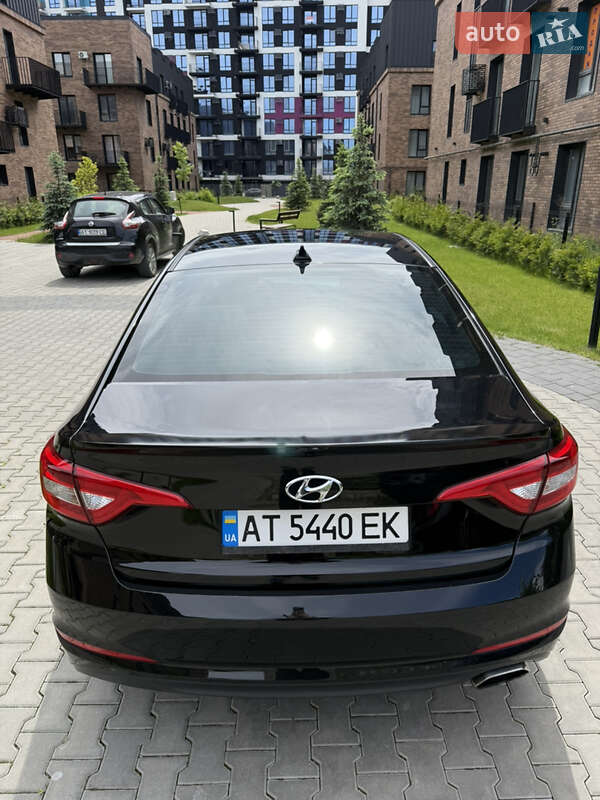 Седан Hyundai Sonata 2015 в Ивано-Франковске