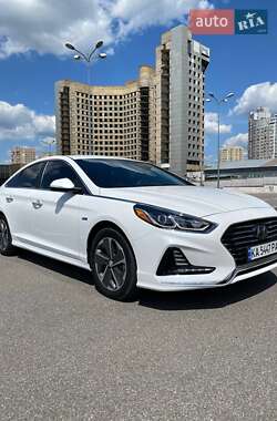Седан Hyundai Sonata 2018 в Києві