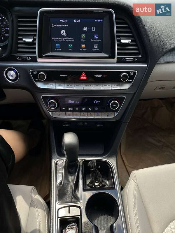 Седан Hyundai Sonata 2018 в Киеве