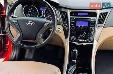 Седан Hyundai Sonata 2012 в 