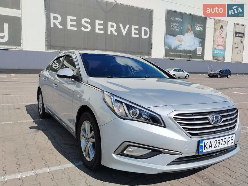 Седан Hyundai Sonata 2016 в Киеве