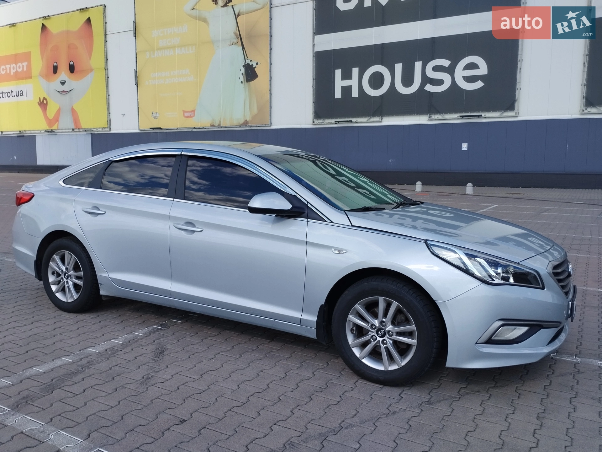 2016 Hyundai Sonata - мініатюра 9