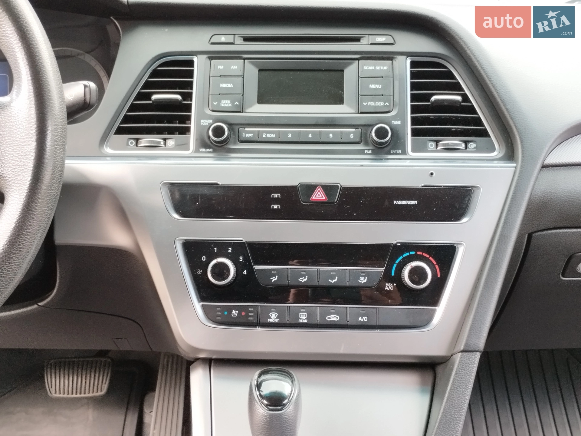 2016 Hyundai Sonata - мініатюра 15