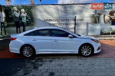 Седан Hyundai Sonata 2014 в Одессе