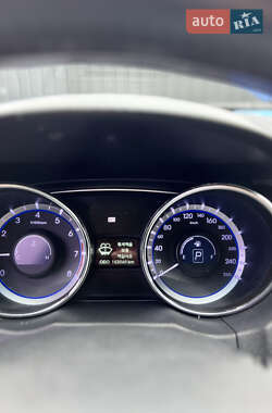 Седан Hyundai Sonata 2010 в 