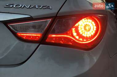 Седан Hyundai Sonata 2011 в 